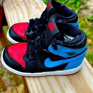 Nike air Jordan retro 1 high OG sz sz 8 c